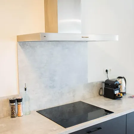 Alphabet - Hendrikkade 10 Rotterdam