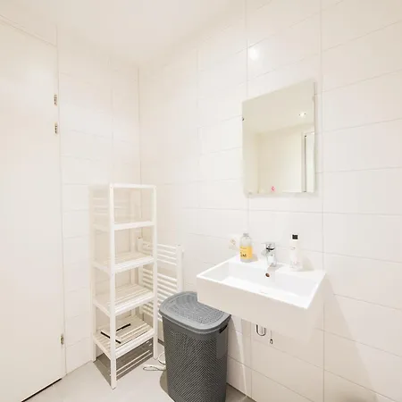 Alphabet - Hendrikkade 10 Lägenhetshotell Rotterdam