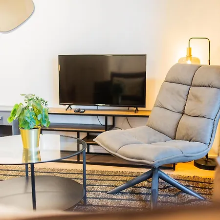 Alphabet - Hendrikkade 10 Rotterdam