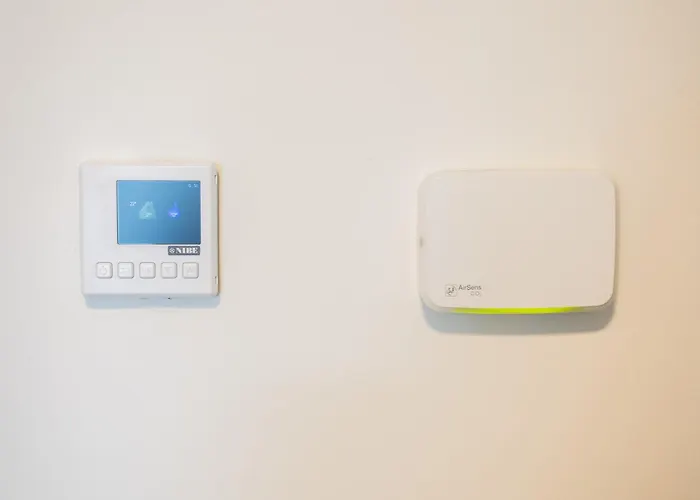 Alphabet - Hendrikkade 10 3*