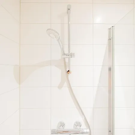 Alphabet - Hendrikkade 10 Lägenhetshotell Rotterdam