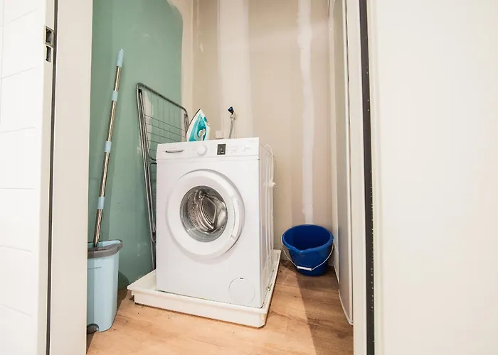 Alphabet - Hendrikkade 10 Rotterdam